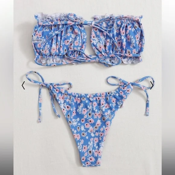 Bikini set - Picture 2 of 2